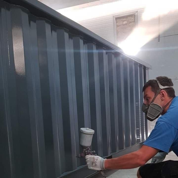 20ft. Black Shipping Container Pool – shipping container product photo | Prime Containers Canada