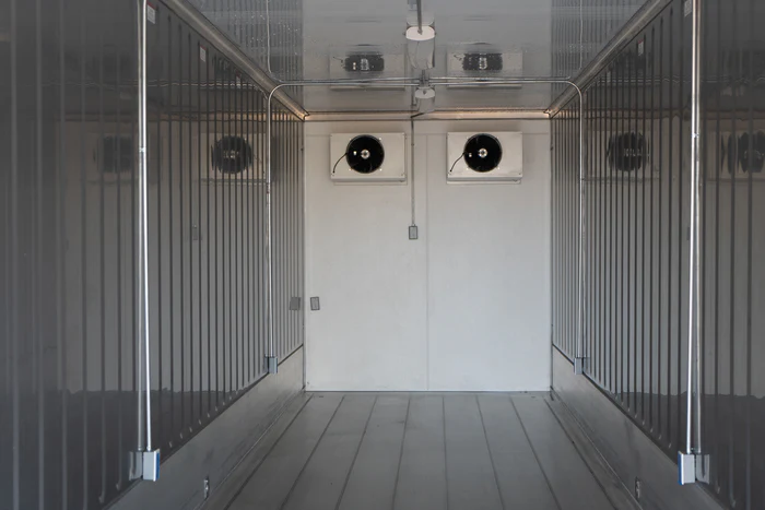 40β² High Cube New Refrigerated Container (Single Phase 3HP) β shipping container product photo | Prime Containers Canada