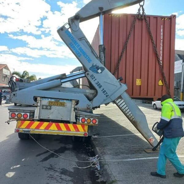 40ft. Shipping Containers (Refurbish) - Image 5